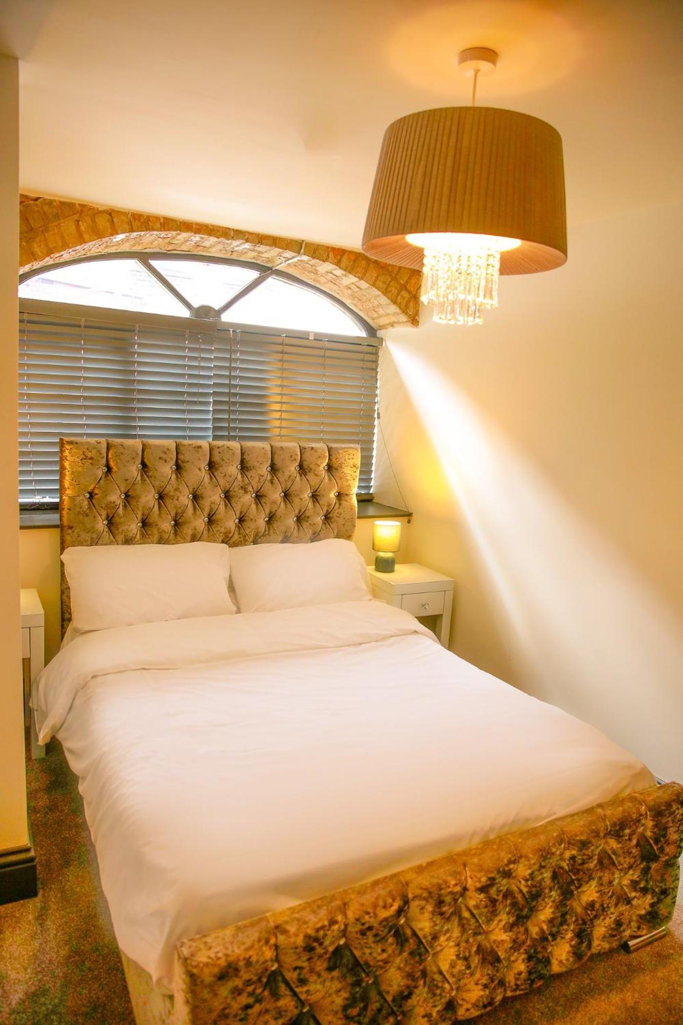 The George Wright Boutique Hotel, Bar & Restaurant روثيرهام المظهر الخارجي الصورة